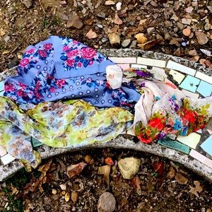 Vintage ROSES Scarf Head Wrap Boho Hippy Pinup Girl Japan Italy Bundle Floral